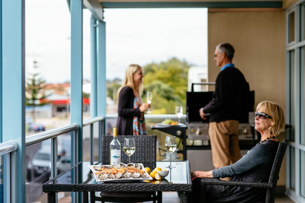 Port Lincoln Foreshore Apartments Экстерьер фото