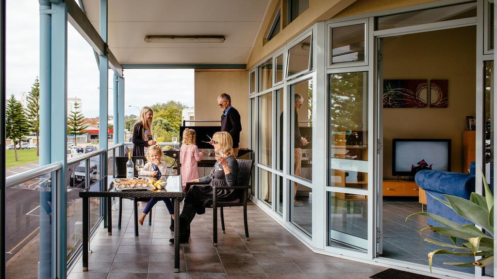 Port Lincoln Foreshore Apartments Экстерьер фото