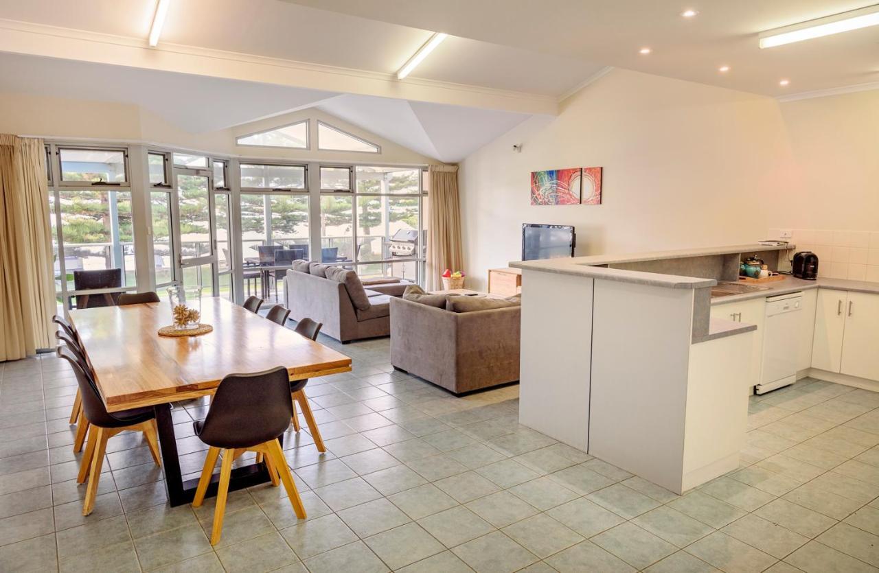 Port Lincoln Foreshore Apartments Экстерьер фото